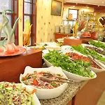 Отель Xeno Club Mare 3*