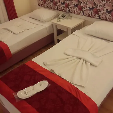 Otel Xeno Club Mare 3*